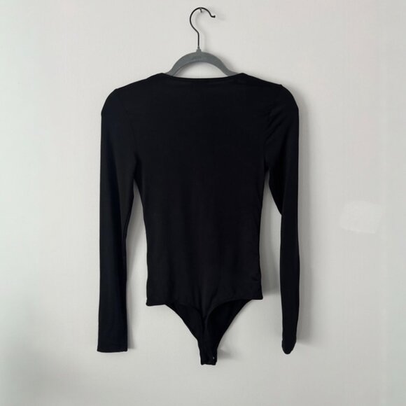 New WO Tags - Express Body Contour Twist Front Thong Bodysuit - Small - Picture 4 of 5